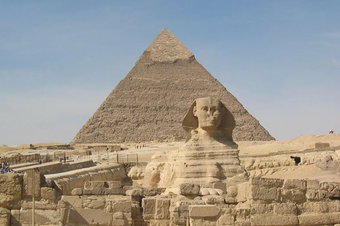 Зов пустоты. Ученые подобрали ключ к тайне пирамиды Хеопса