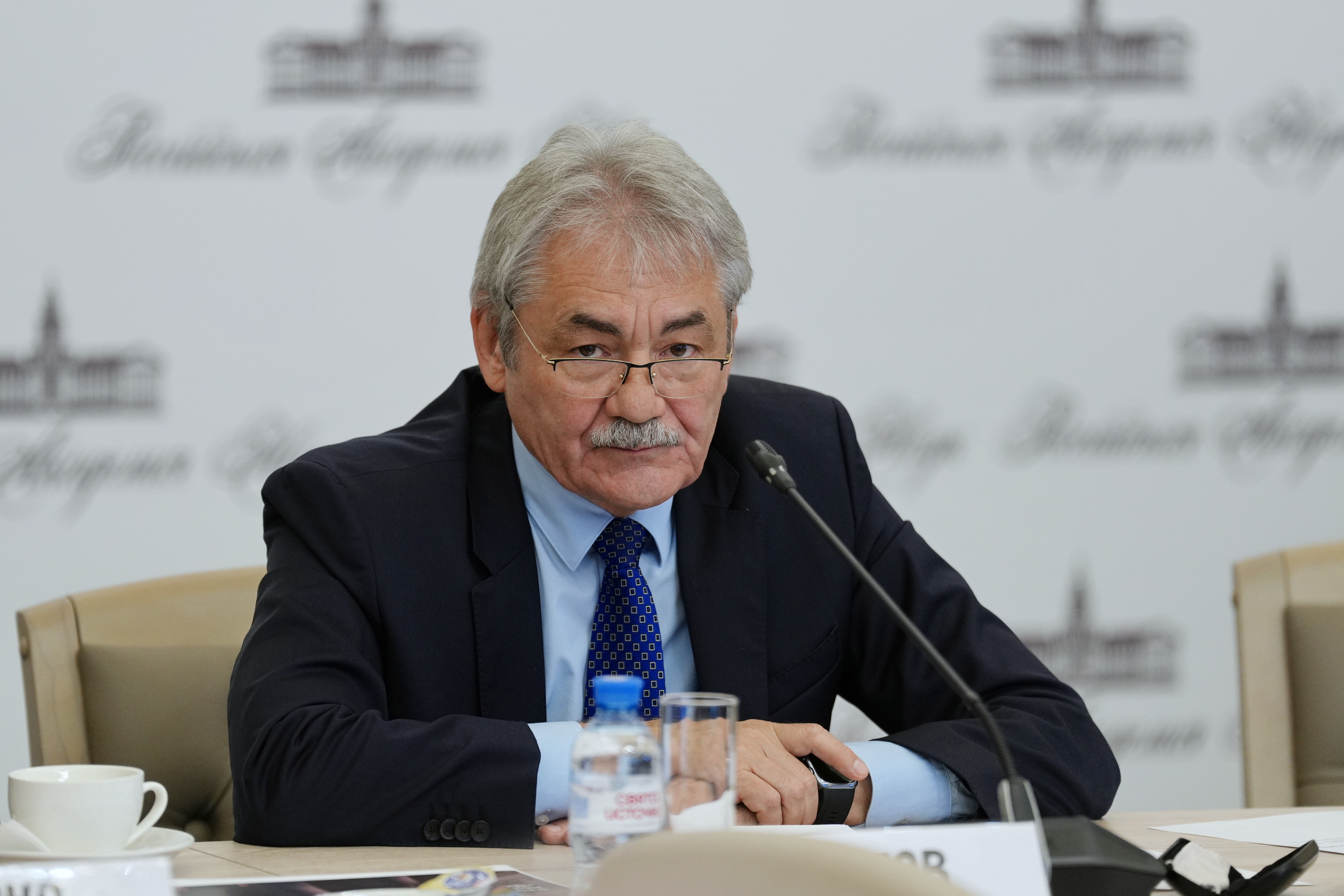 Владимир Беспалов, генеральный директор РНФ. Источник: пресс-служба РАН