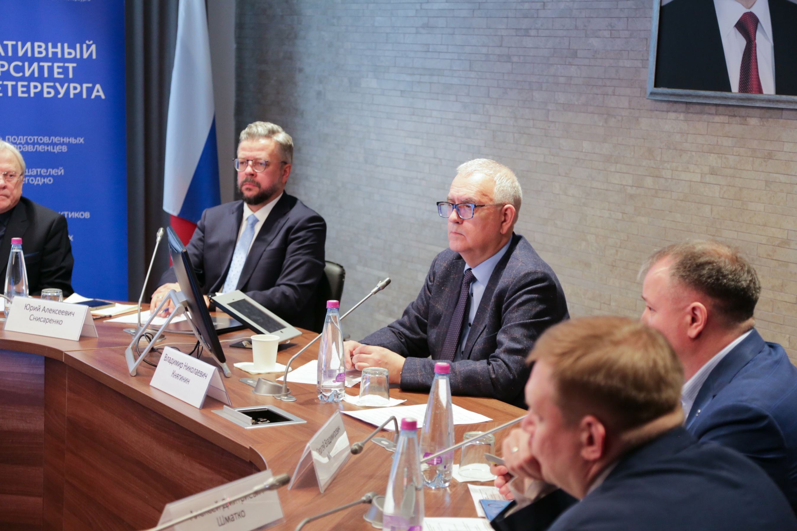 Стратегические совещания о приоритетных направлениях научных исследований и разработок, 2025 год. Источник: пресс-служба правительства Санкт-Петербурга